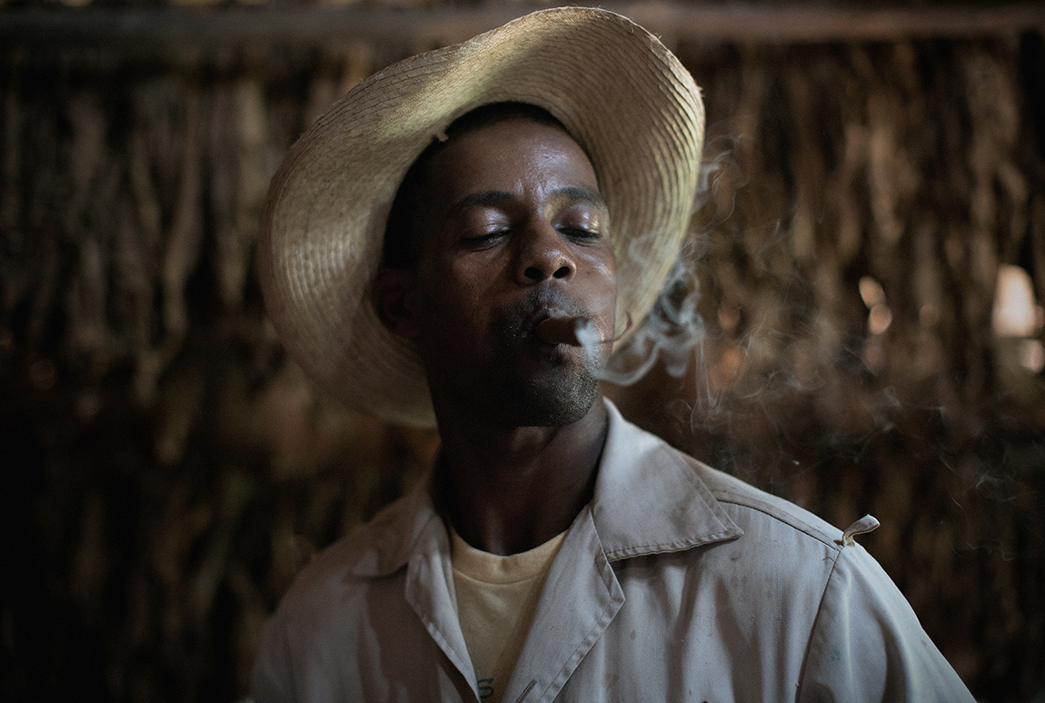 Vinales, Cuba,Viñales, cigar, tobacco, smoke, Cuban cigar, Michael Ast
